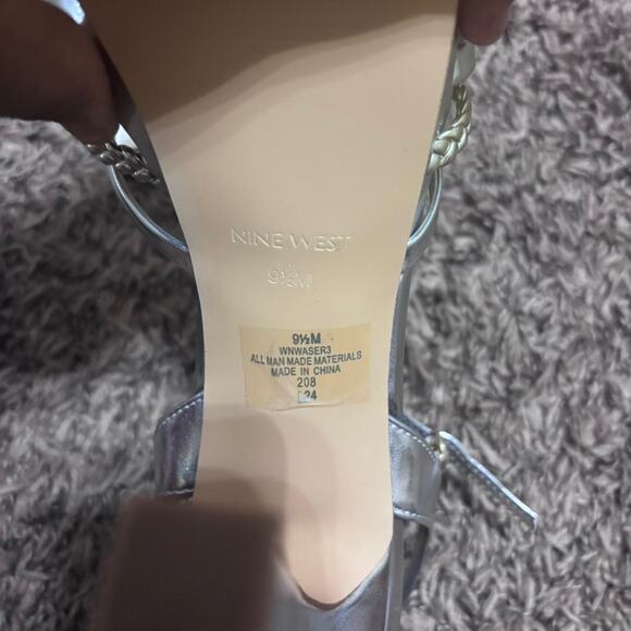 Women Nine west silver and gold platform heels